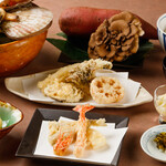 天ぷら新宿つな八 総本店 2