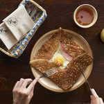 ブレッツ カフェ クレープリー 新宿タカシマヤ店1