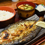 炭火焼食堂 こがね屋1