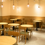 the 3rd Burger 新宿大ガード店1